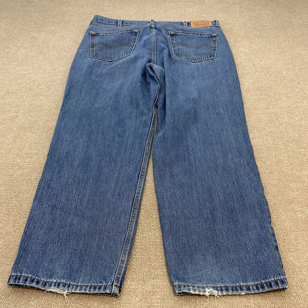 Levis Jeans Mens 40x30 Blue Medium 550 Relaxed Fit Tapered Leg Denim Dad Pants